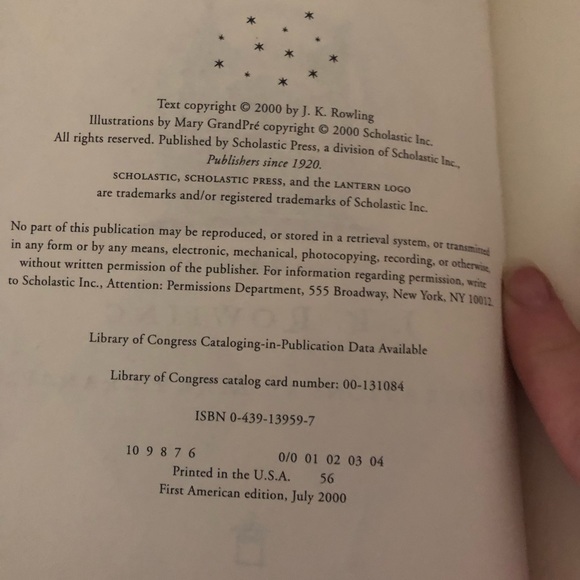 🎃🍎Harry Potter & the Goblet of Fire1st Ed. book w/errors? 650 $40 or $35 w/offer - Picture 2 of 4